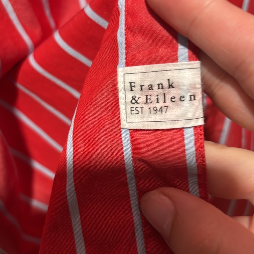 FRANK & EILEEN Frank button down stripe top - Picture 3 of 6